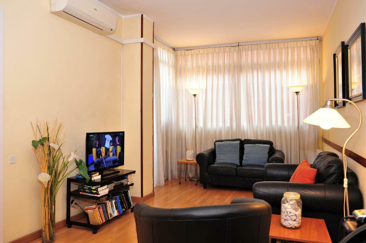 Hostal Bejar Барселона Екстер'єр фото